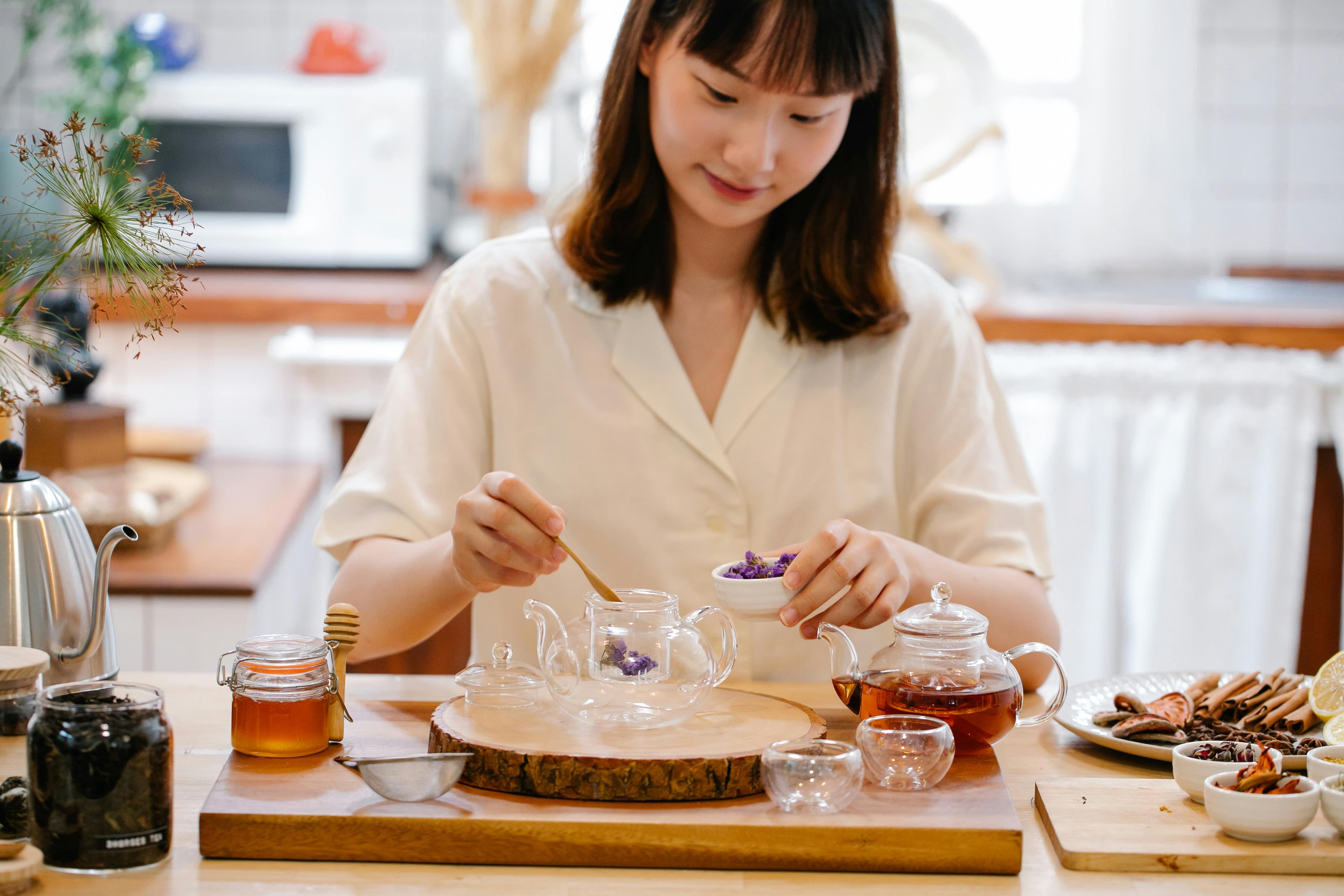 Brewing herbal tea at home